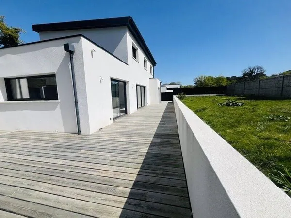 Maison 5 pièces 142 m²