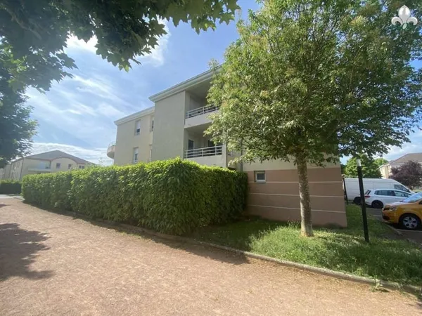 Parking 14 m²