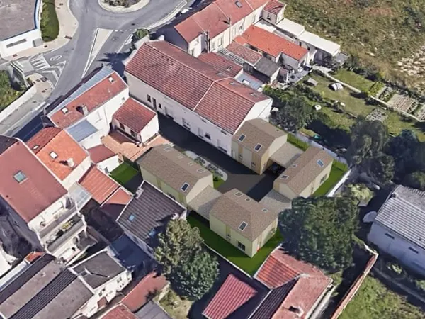Terrain 650 m²