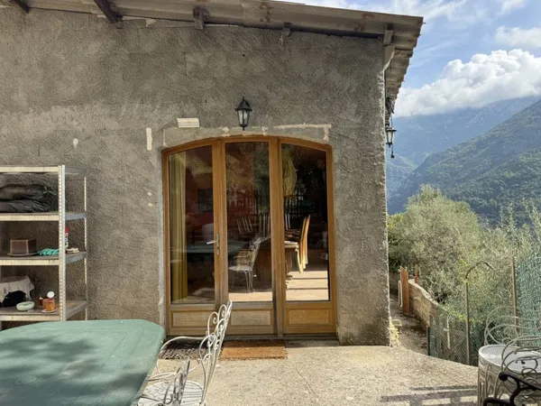 Maison de campagne avec 2 chambres en vente à Breil-Sur-Roya