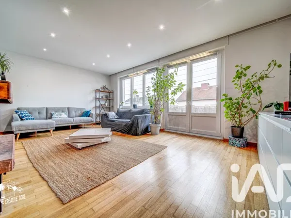 Appartement 8 pièces 163 m²