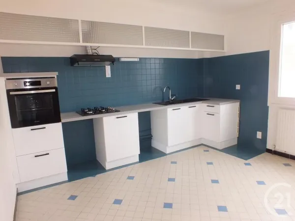 Maison 3 pièces 148 m²