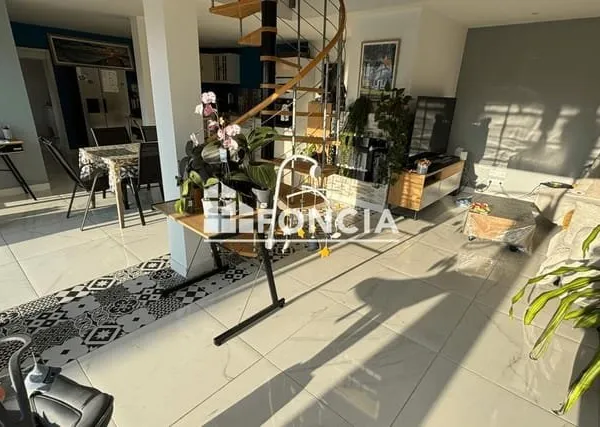 Belle maison contemporaine de 5 pièces à Angliers
