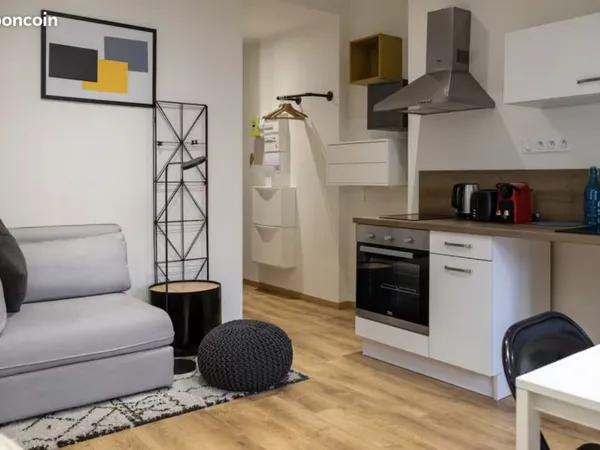 Studio 1 pièce 21 m²