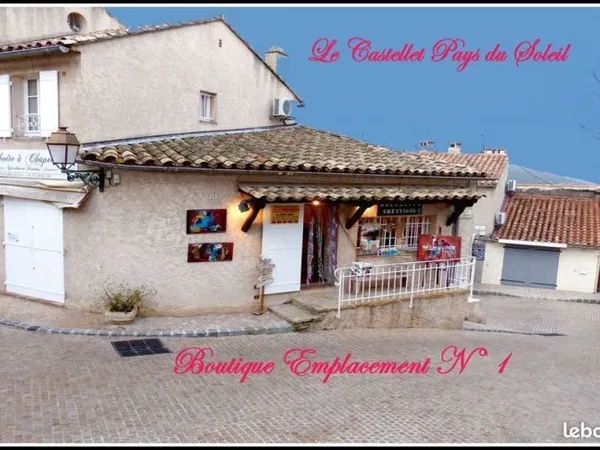 LE CASTELLET LOCAL COMMERCIAL
