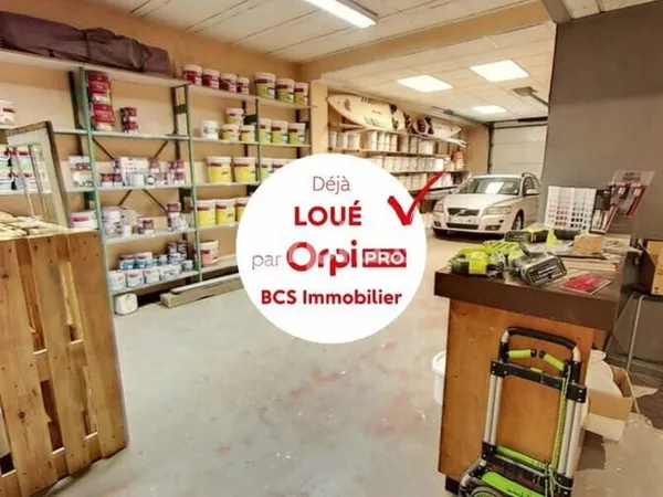 Local commercial 182 m²