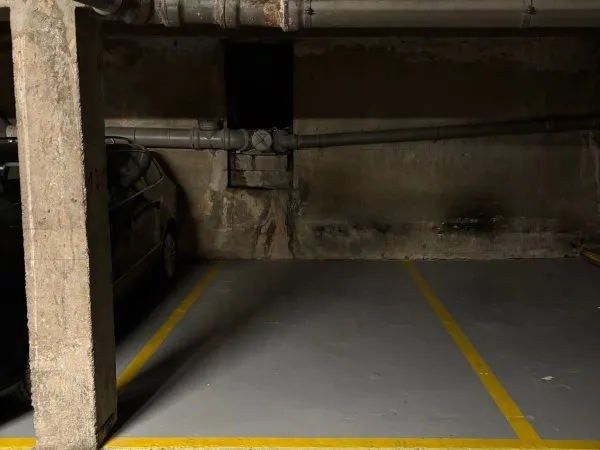 Loue parking