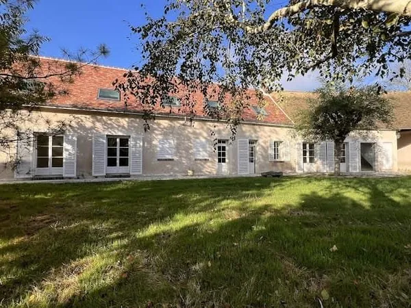 Maison 7 pièces 210 m²