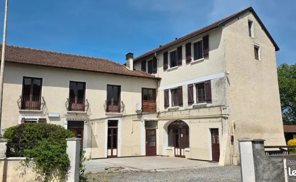 Ensemble immobilier à rénover