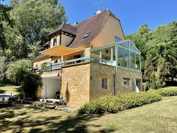 Magnifique maison avec grande piscine