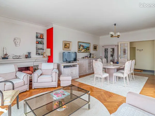 Maison 6 pièces 165 m²