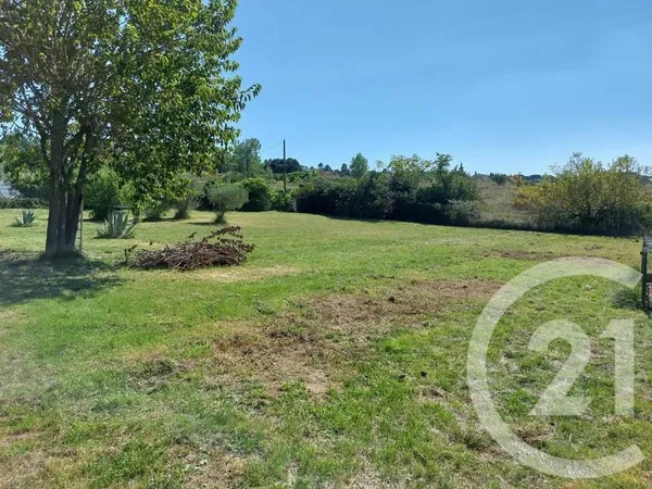 Terrain 1058 m²