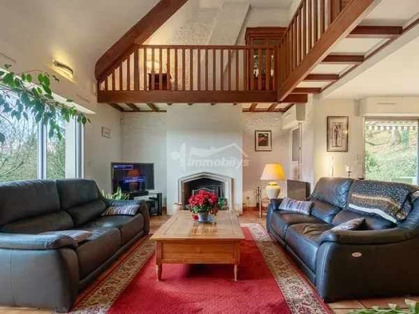 Maison 6 pièces 146 m²