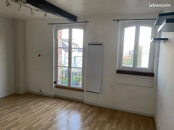 Location F3 champigny proche rue du monument