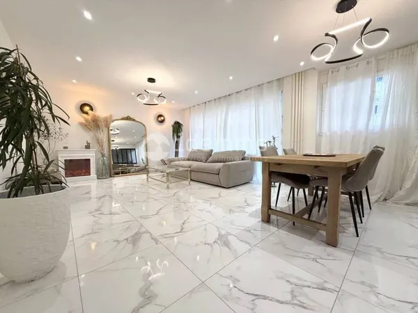 Appartement 5 pièces 98 m²