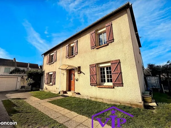 Maison 5 pièces 145 m²