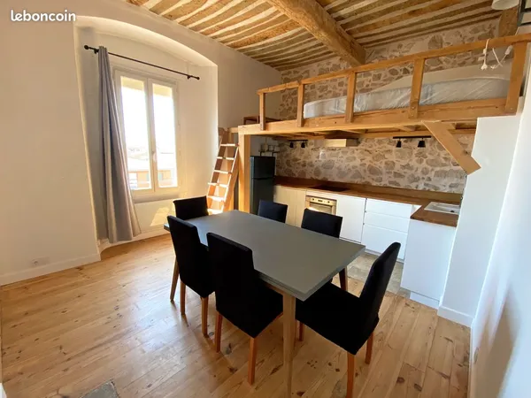 Appartement meublé 42 m² - Charme ancien - Vence centre - Mezzanine