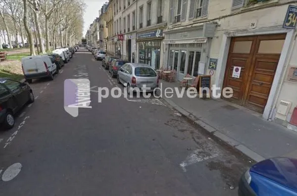 Local commercial 290 m²