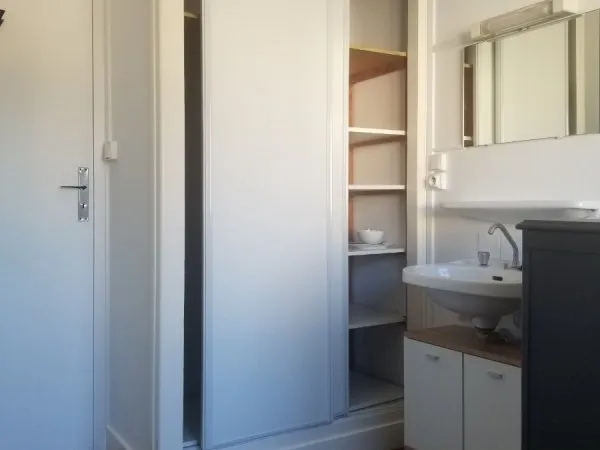 Loue chambre meublée 9m² Bordeaux Saint-Genès