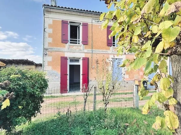 A LOUER MAISON DE TYPE 3 AVEC JARDIN - SECTEUR BLAYE