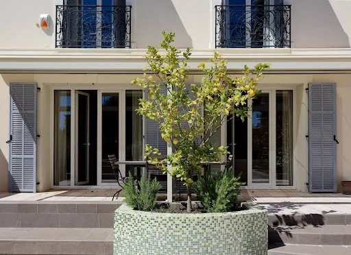 Maison 6 pièces 277 m²