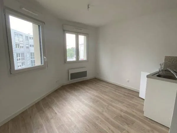 Studio 1 pièce 18 m²