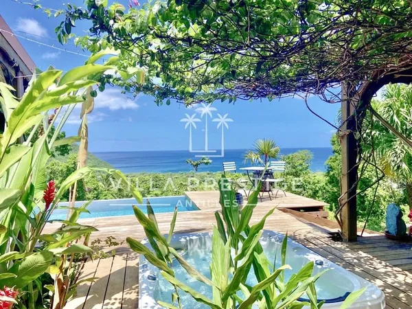 Propriété de charme avec vue mer, côte sous-le-vent,