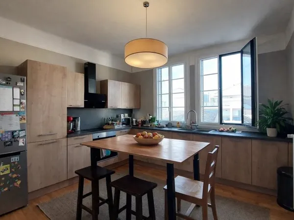 Maison familiale/mixte Saint-Cyr-Sur-Loire