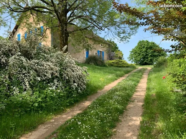 Maison en pierre 350 m2