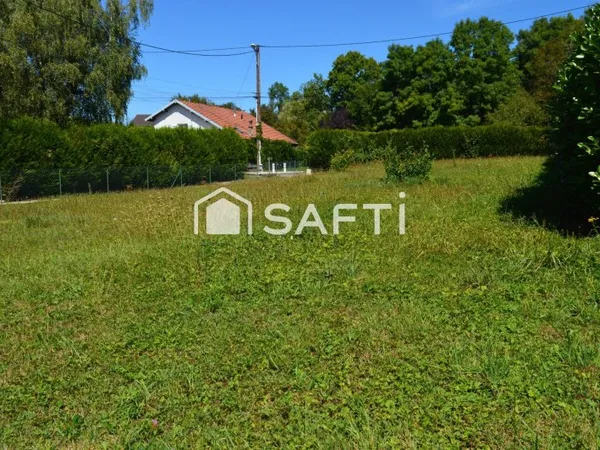 Terrain constructible 557 m² Franois