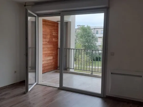 Appartement T3 situé Rue du Chemin Vert à REIMS secteur Pomm