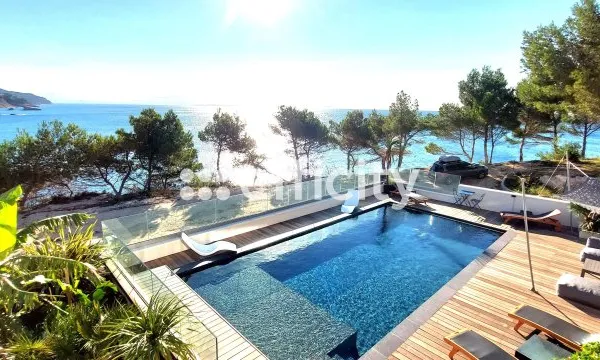 Maison 10 pièces 430 m²