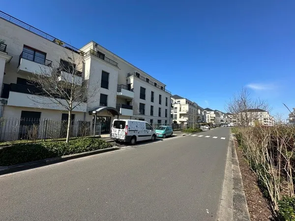 Appartement à vendre 3 pièces SAINT CYR SUR LOIRE (37)