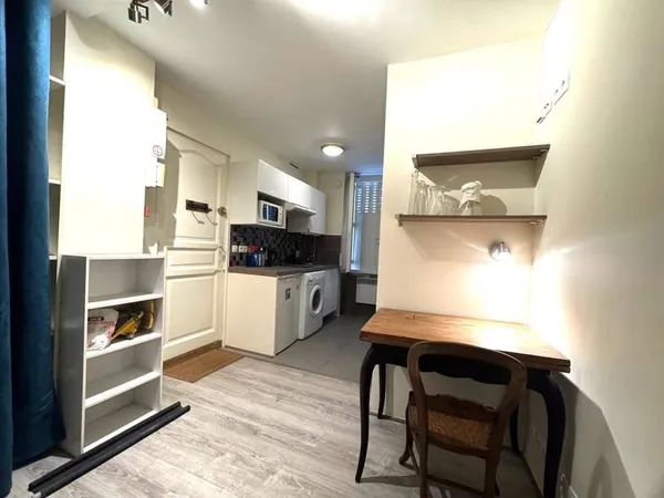 Appartement 1 pièce 14 m²