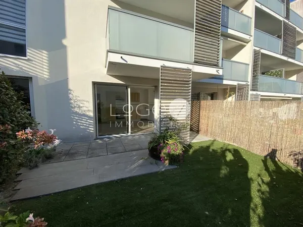 Ploemeur bourg: appartement T2