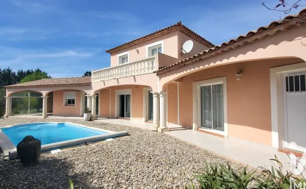 Maison 5 pièces 130 m²