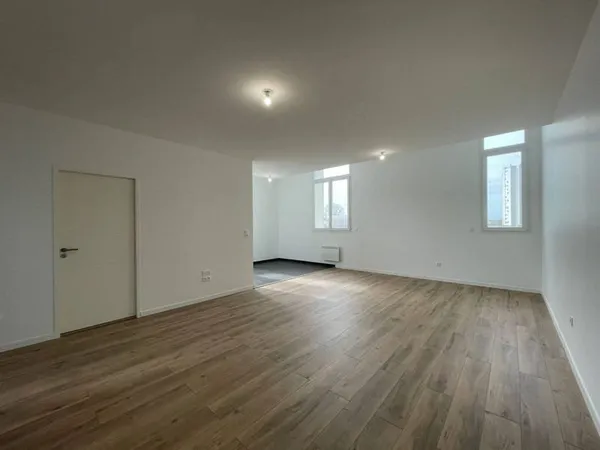 Appartement 6 pièces 65 m²