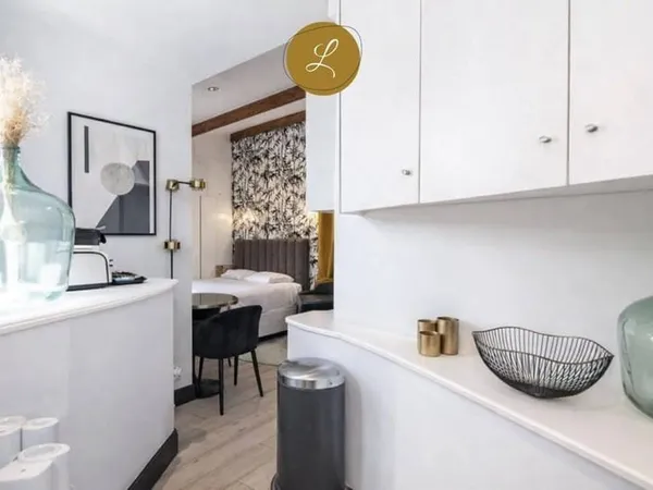 Studio 1 pièce 25 m²