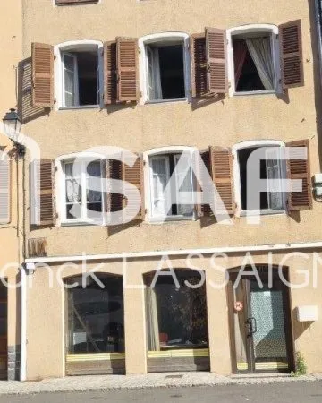 Centre ville Ensemble immobilier + garages