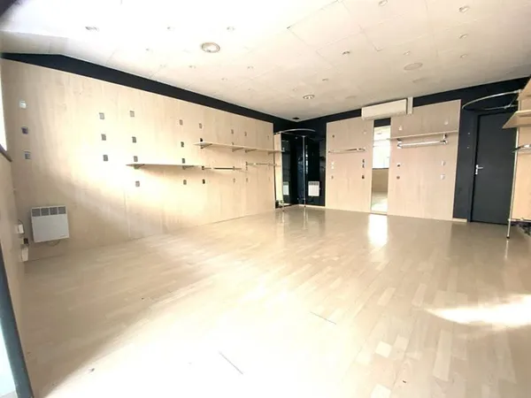 Local commercial 39 m²