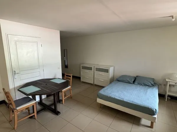Studio 1 pièce 36 m²