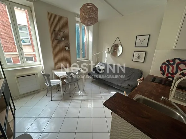 Toulouse Saint Sernin 31000 - hyper centre, Très joli T1 bis de 21.69m²