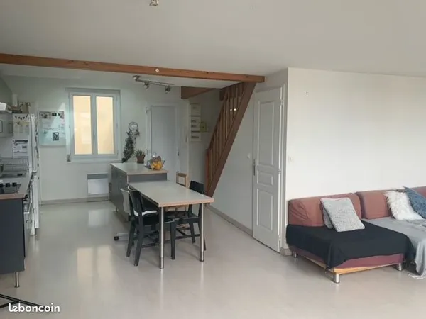 Loue T4 quartier Capucins pour colocation