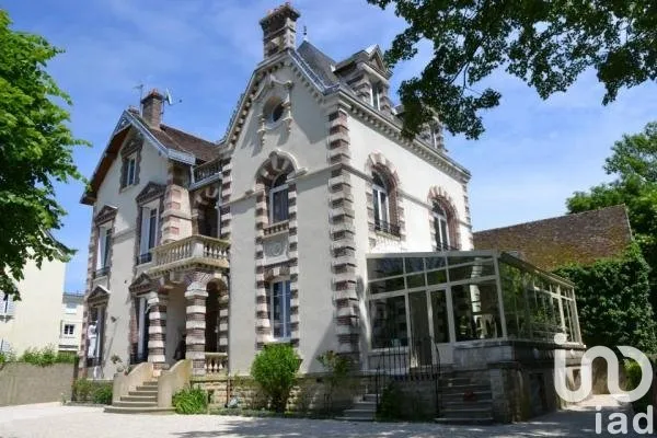 Maison 12 pièces 350 m²