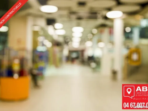 LOCAL COMMERCIAL 1360 m² CLAIRA