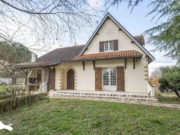 Maison périgourdine 6 pièces 123 m²