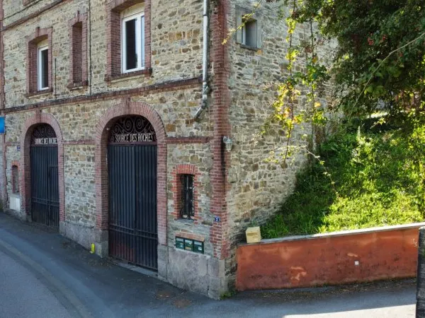 Local commercial La Glacerie 123.8 m2