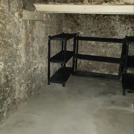 Cave à louer