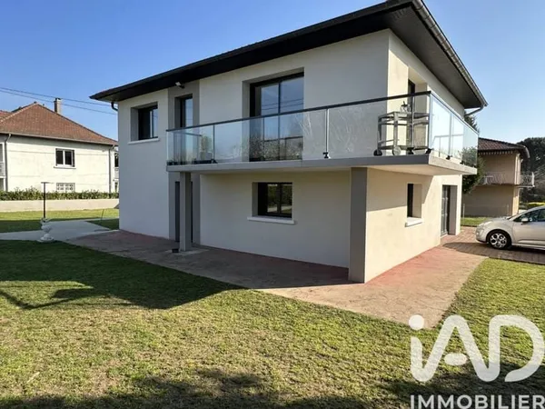 Maison 4 pièces 147 m²