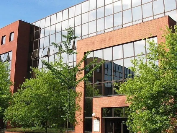 Bureaux 2263 m²